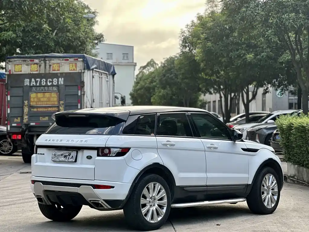 Land Rover Range Rover Evoque 2015 2.0T Five-Door Intelligent Edition 2015 - thumbnail 9