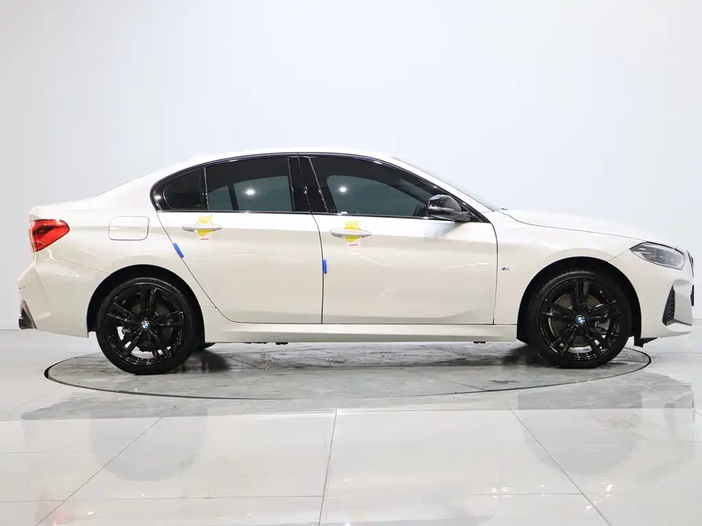 BMW BMW 1 Series 2022 125i M Sport Shadow Night Edition 2023 - thumbnail 6