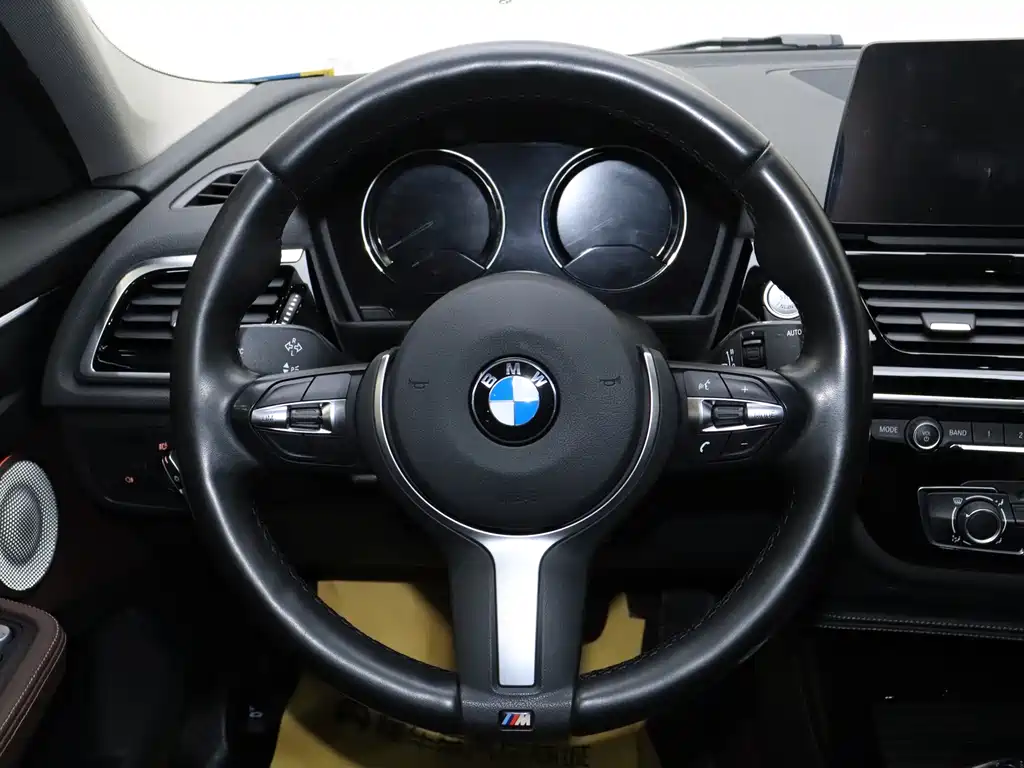 BMW BMW 1 Series 2022 125i M Sport Shadow Night Edition 2023 - thumbnail 15