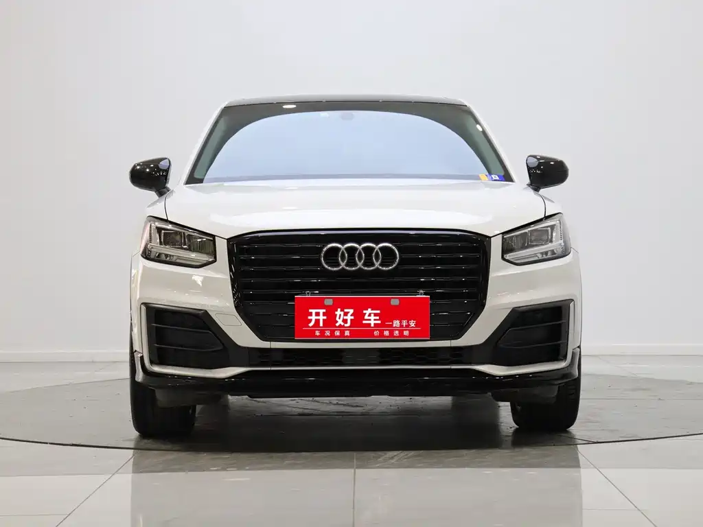 Audi Audi Q2L 2020 35 TFSI Sport Edition 2020 - thumbnail 2
