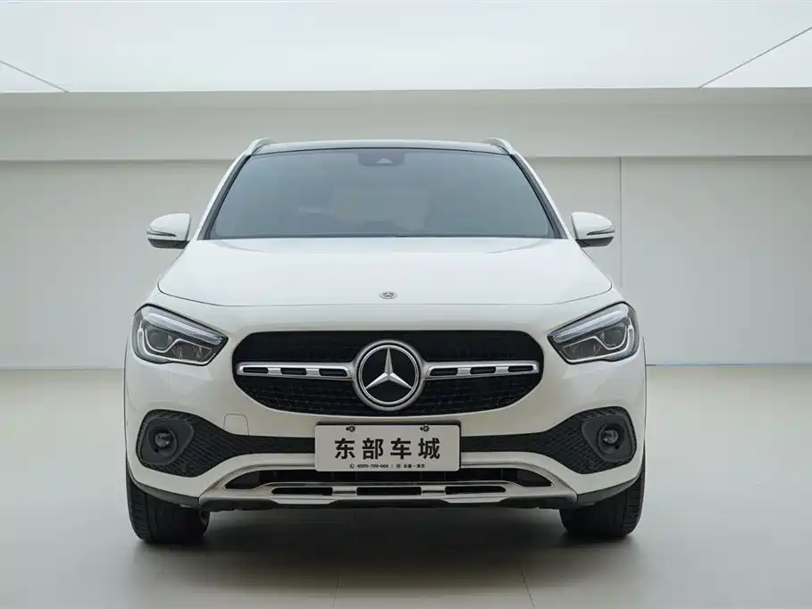 Mercedes-Benz Mercedes-Benz GLA 2022 Facelift GLA 200 2022 - thumbnail 2