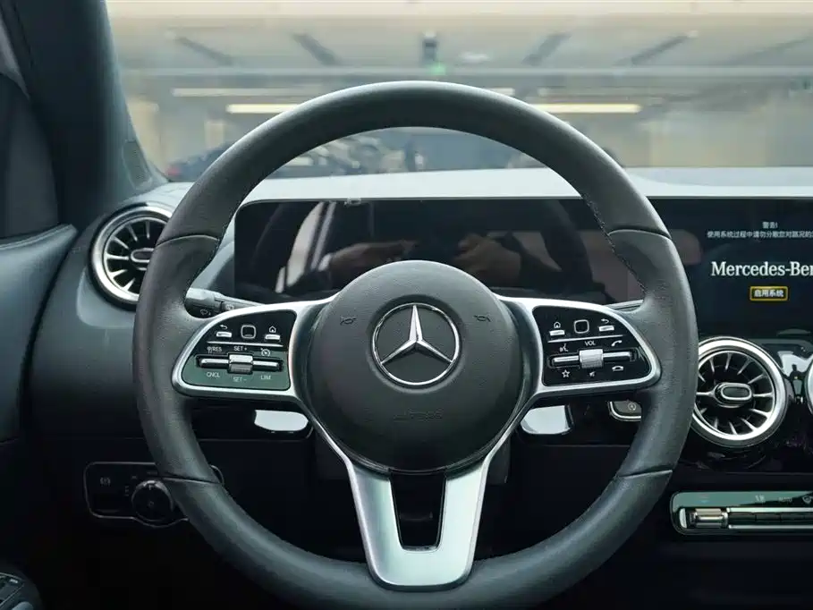 Mercedes-Benz Mercedes-Benz GLA 2022 Facelift GLA 200 2022 - thumbnail 20