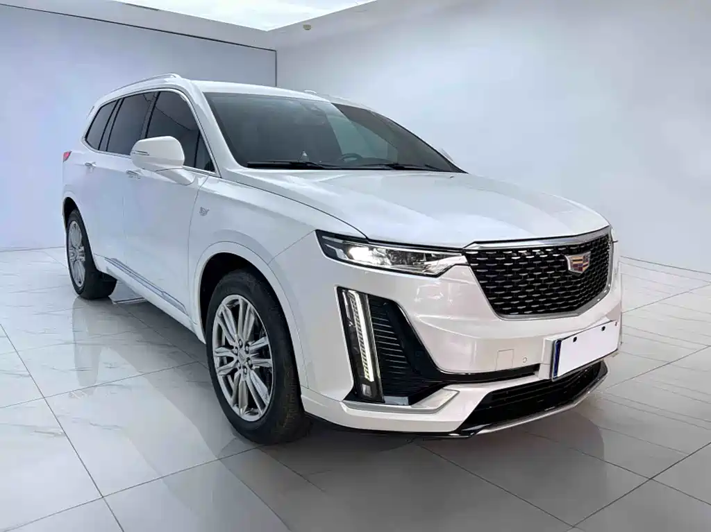 Cadillac Cadillac XT6 2022 2.0T 6-seater FWD Luxury Edition 2022 - thumbnail 3