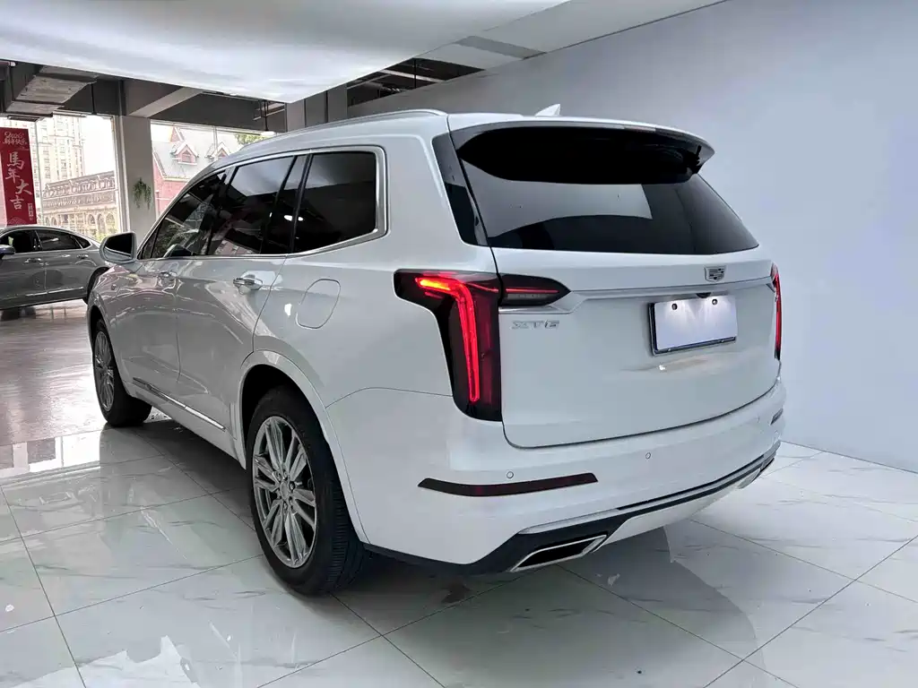Cadillac Cadillac XT6 2022 2.0T 6-seater FWD Luxury Edition 2022 - thumbnail 7
