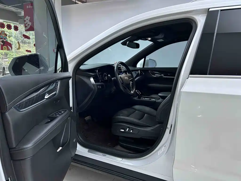 Cadillac Cadillac XT6 2022 2.0T 6-seater FWD Luxury Edition 2022 - thumbnail 8