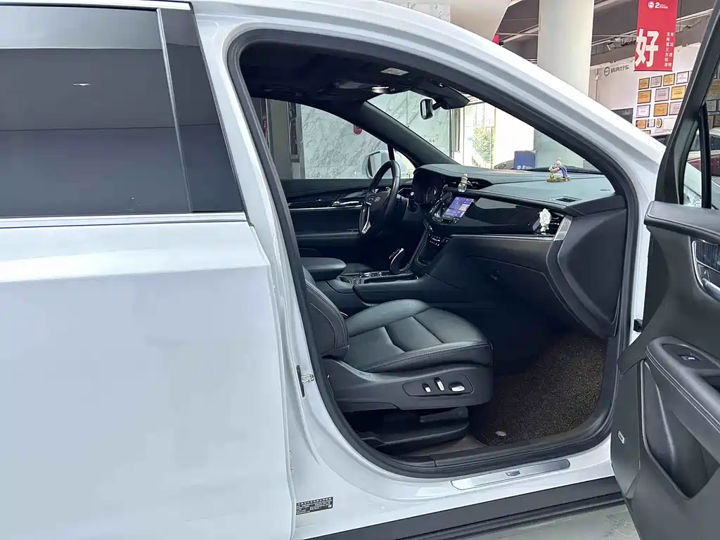 Cadillac Cadillac XT6 2022 2.0T 6-seater FWD Luxury Edition 2022 - thumbnail 10