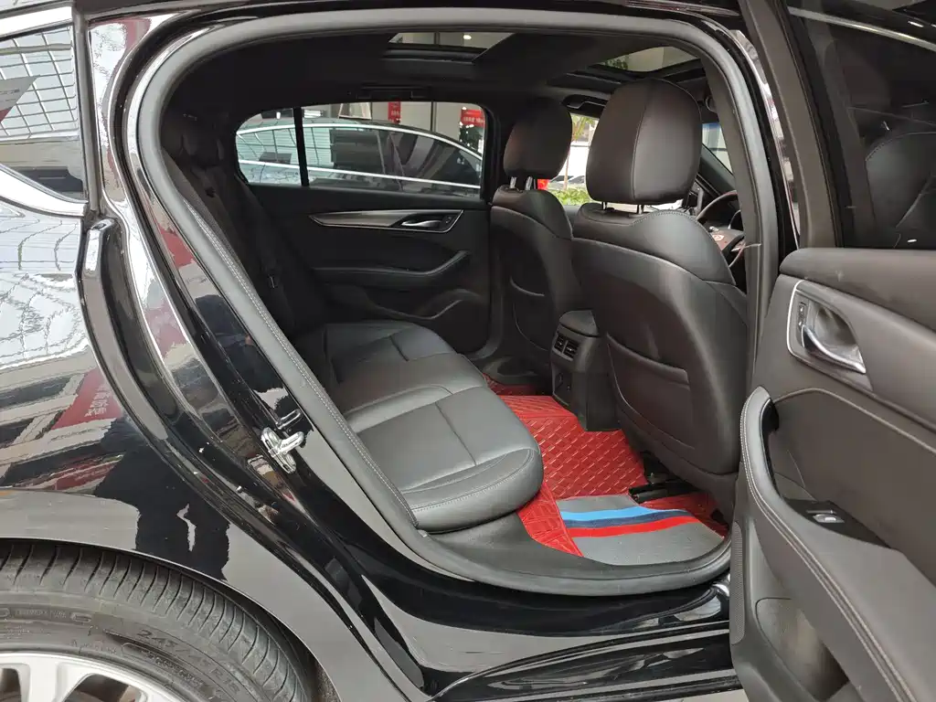 Cadillac Cadillac CT5 2023 28T Luxury (Standard) 2023 - thumbnail 17