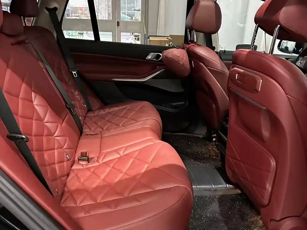 BMW BMW X5 2025 xDrive 30Li M Sport Shadow Night Package 2025 - thumbnail 8