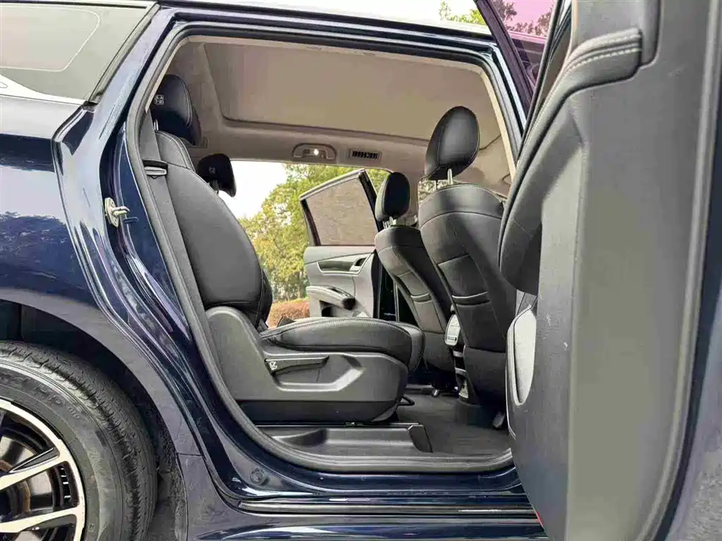 BYD BYD Song MAX 2018 1.5T Automatic Intelligent Elite 6-seater 2018 - thumbnail 10