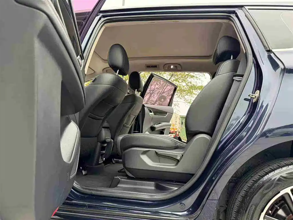 BYD BYD Song MAX 2018 1.5T Automatic Intelligent Elite 6-seater 2018 - thumbnail 11