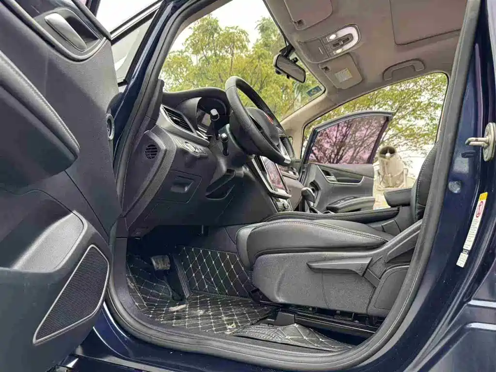 BYD BYD Song MAX 2018 1.5T Automatic Intelligent Elite 6-seater 2018 - thumbnail 13