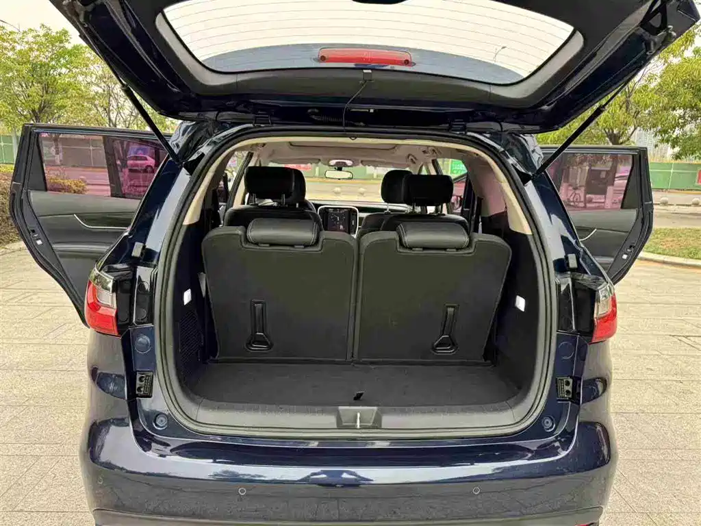 BYD BYD Song MAX 2018 1.5T Automatic Intelligent Elite 6-seater 2018 - thumbnail 15