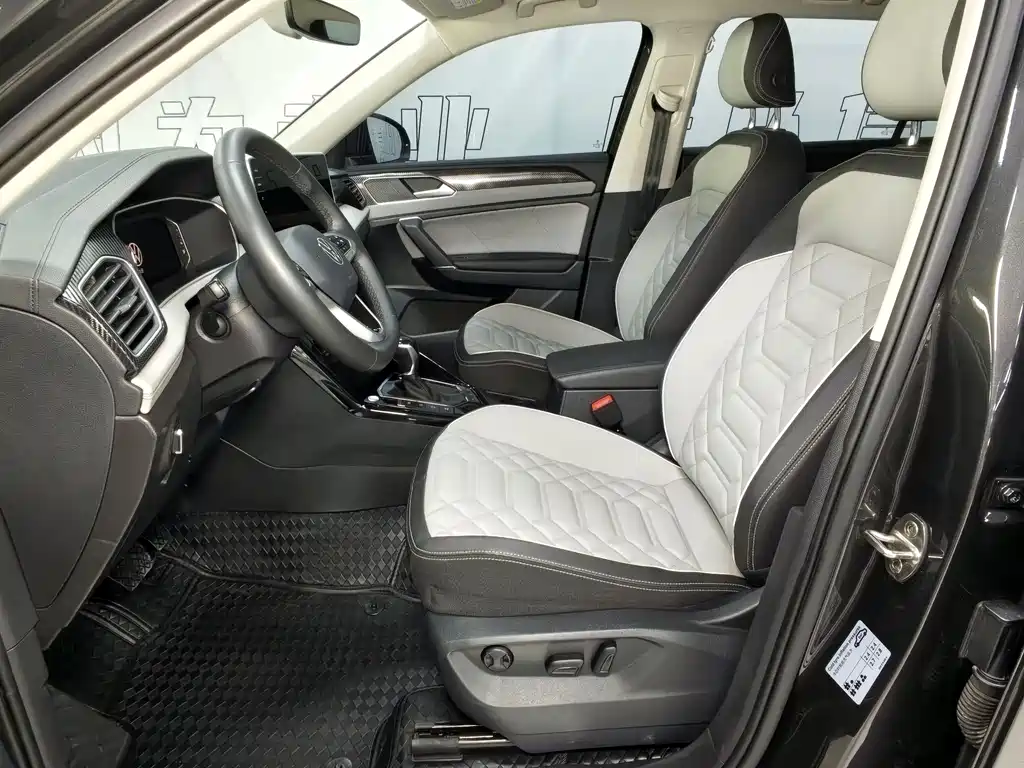 Volkswagen Tayron 2023 280TSI 2WD Luxury Plus Advanced Edition 2023 - thumbnail 9
