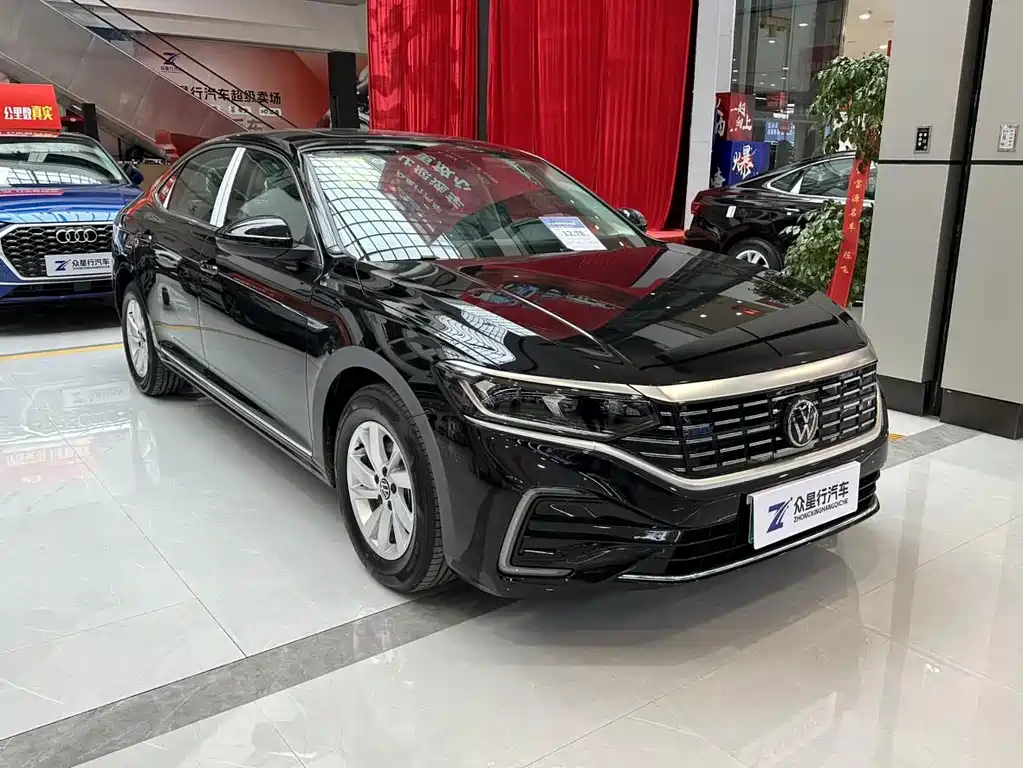 Volkswagen Passat NEV 2025 430PHEV Hybrid Business Edition 2025 - thumbnail 4