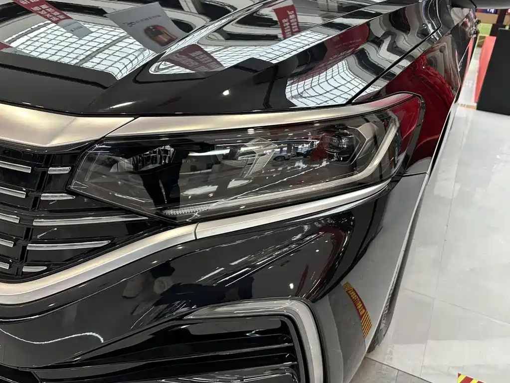 Volkswagen Passat NEV 2025 430PHEV Hybrid Business Edition 2025 - thumbnail 5