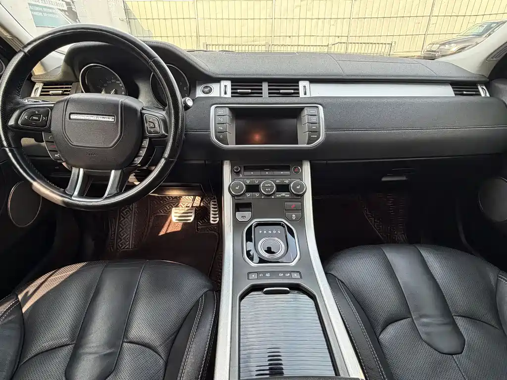 Land Rover Range Rover Evoque (Imported) 2014 Model 2.0T 5-Door Christmas Limited Edition 2014 - thumbnail 13