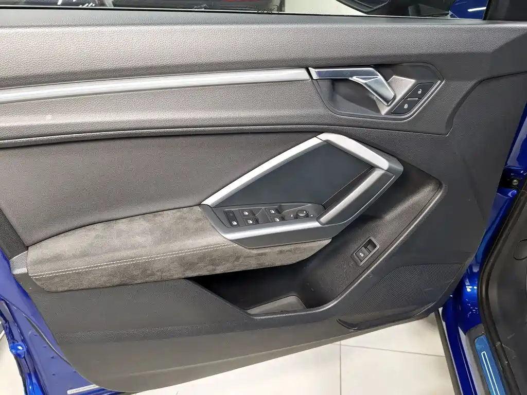 Audi Audi Q3 Sportback 2021 40 TFSI Premium Life Edition 2021 - thumbnail 12