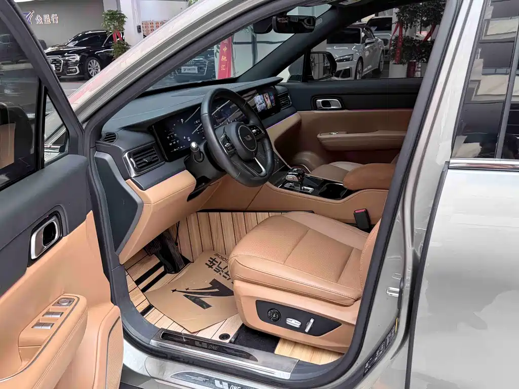Li Auto Li ONE 2021 Extended Range 6-Seat Version 2022 - thumbnail 4