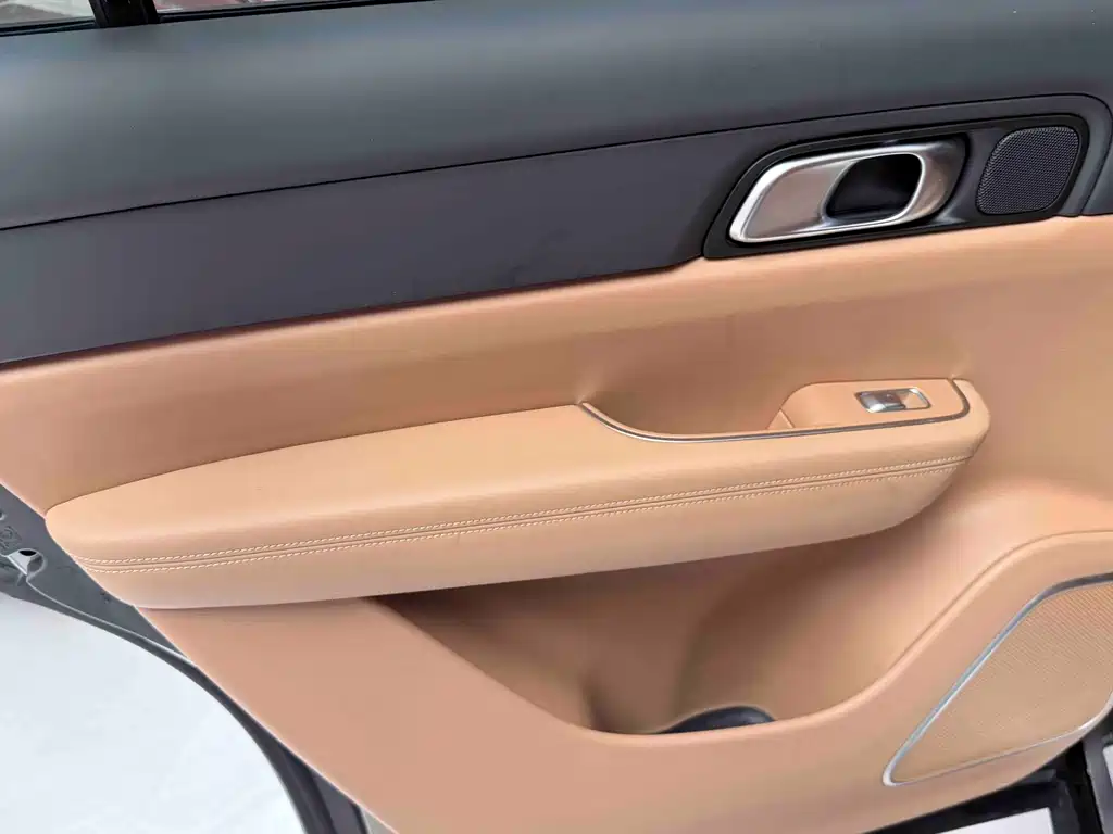 Li Auto Li ONE 2021 Extended Range 6-Seat Version 2022 - thumbnail 11