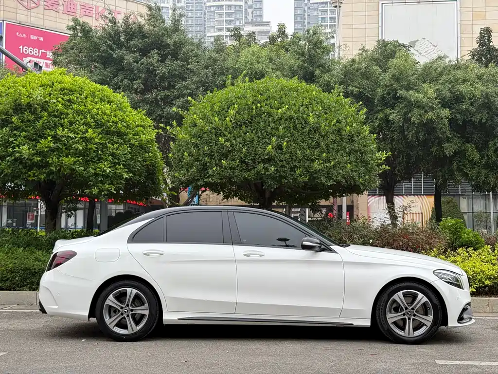 Mercedes-Benz Mercedes-Benz C-Class 2019 Facelift C 260 L Sport Edition 2019 - thumbnail 7