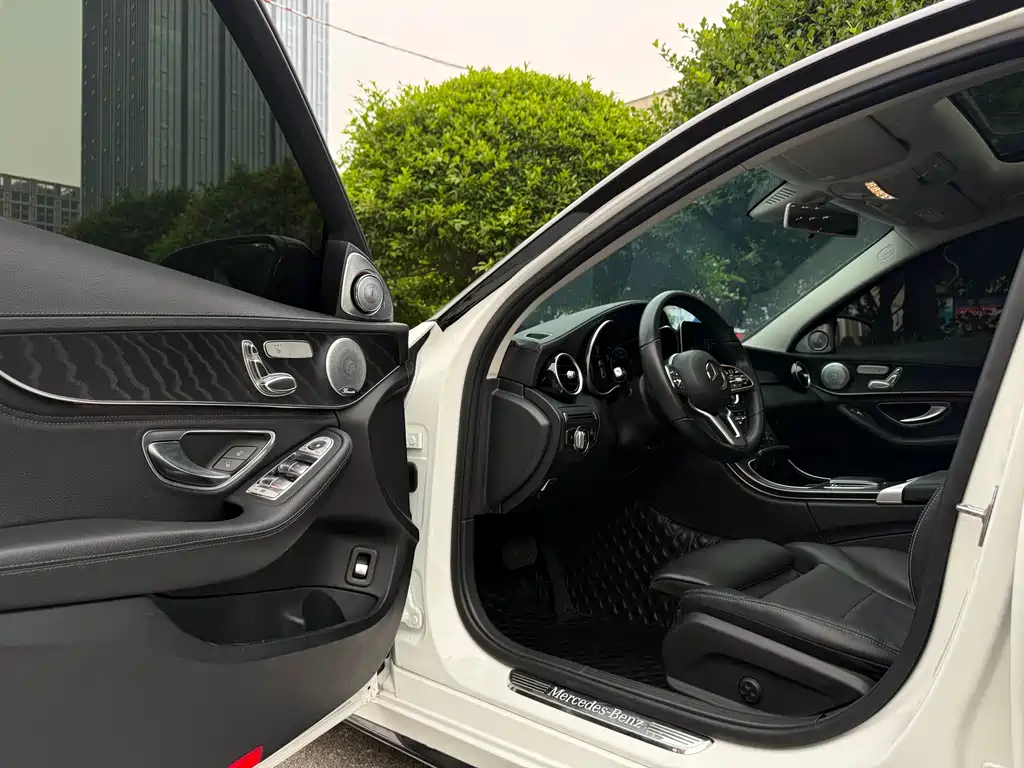 Mercedes-Benz Mercedes-Benz C-Class 2019 Facelift C 260 L Sport Edition 2019 - thumbnail 9