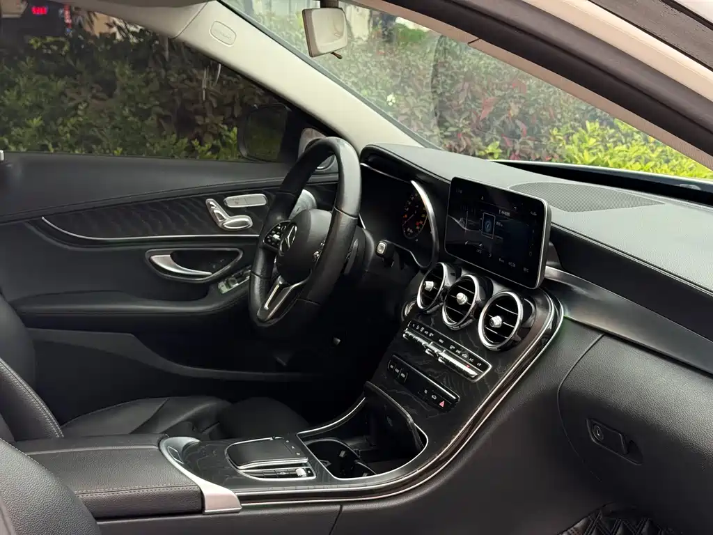 Mercedes-Benz Mercedes-Benz C-Class 2019 Facelift C 260 L Sport Edition 2019 - thumbnail 14