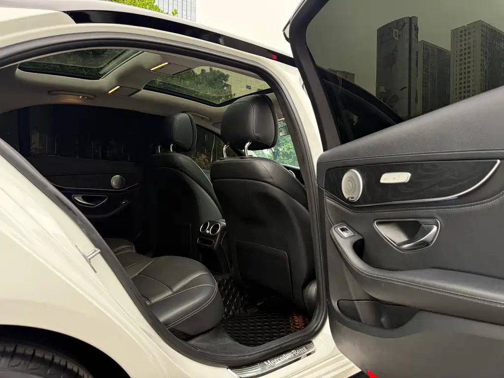 Mercedes-Benz Mercedes-Benz C-Class 2019 Facelift C 260 L Sport Edition 2019 - thumbnail 16