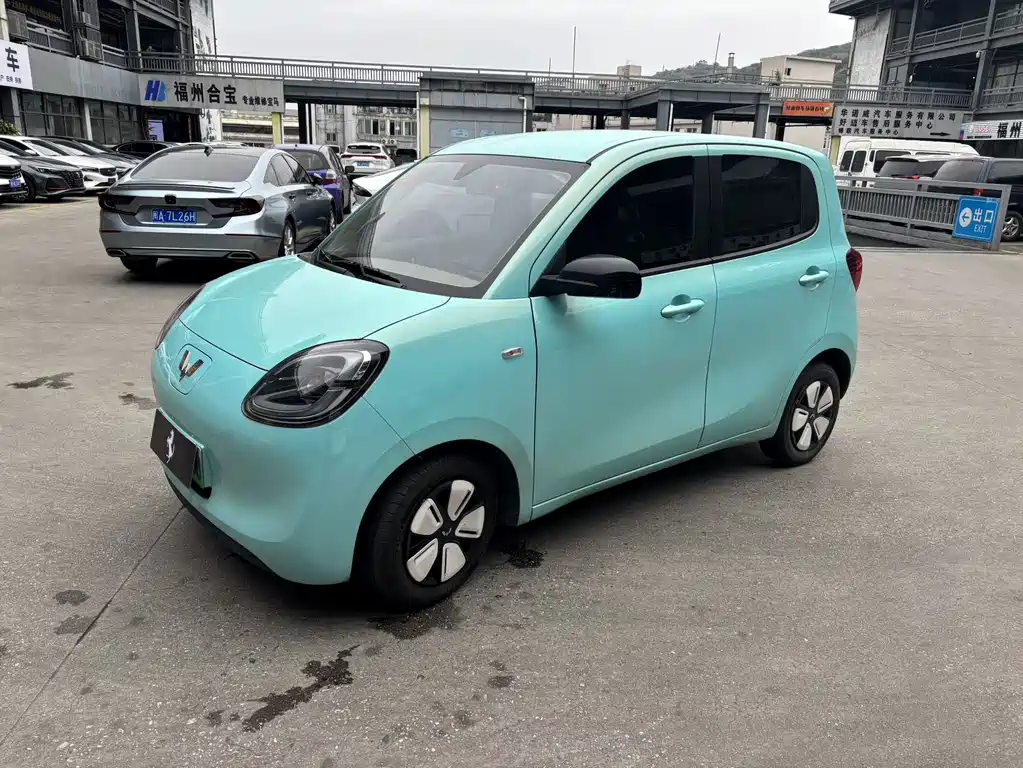 Wuling Motors Wuling Hongguang MINIEV 2025 Model Year 4th Generation 4-Door Advanced Version 2025