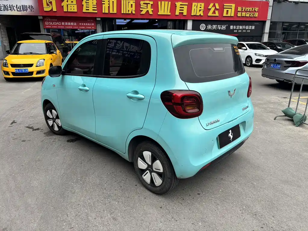 Wuling Motors Wuling Hongguang MINIEV 2025 Model Year 4th Generation 4-Door Advanced Version 2025 - thumbnail 7