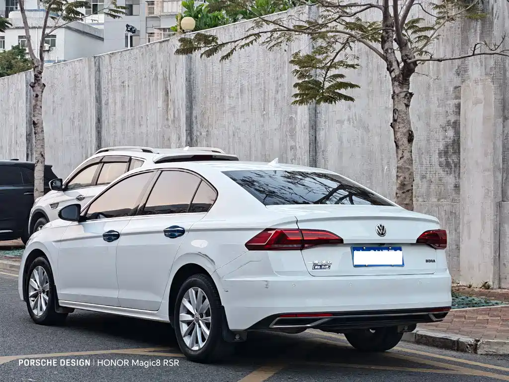 Volkswagen Volkswagen Bora 2020 1.5L Automatic Comfort Model 2020 - thumbnail 3