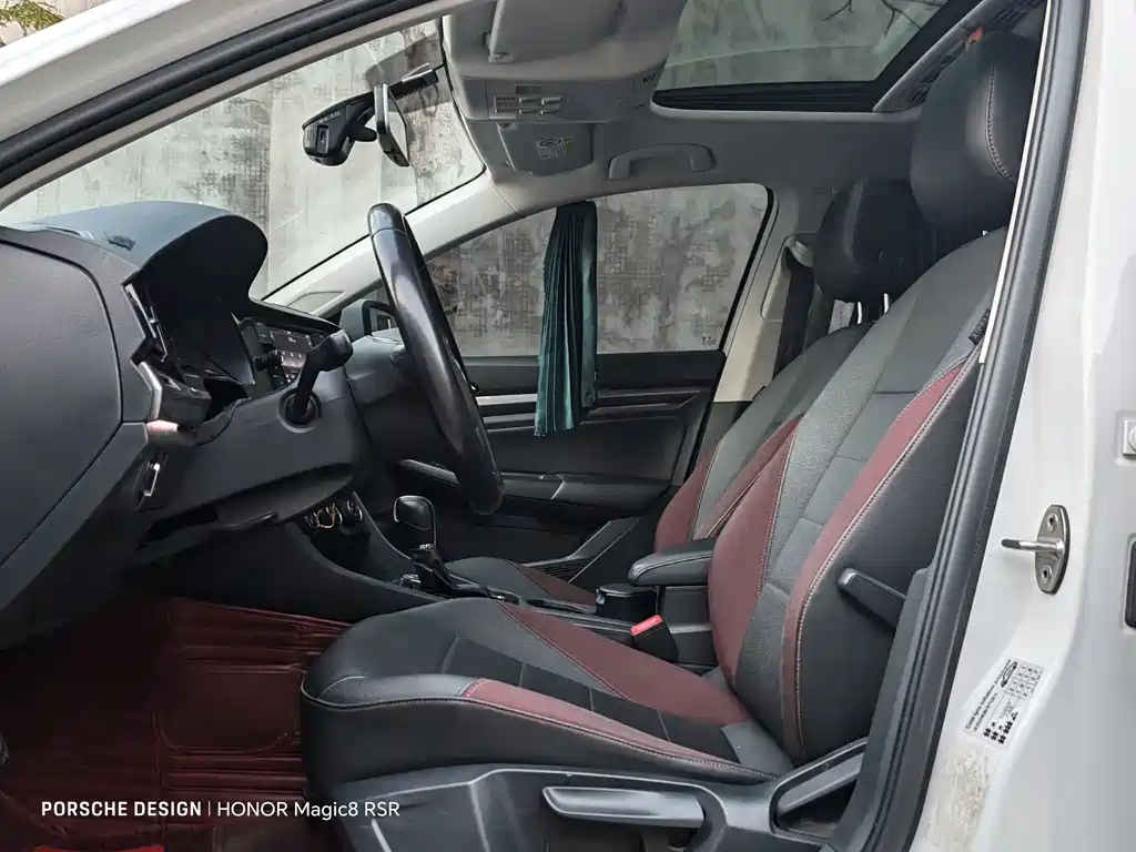 Volkswagen Volkswagen Bora 2020 1.5L Automatic Comfort Model 2020 - thumbnail 5
