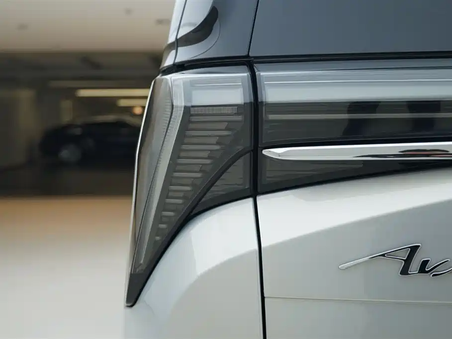 Buick Buick GL8 New Energy 2024 Landtrek Luxury Edition 7-seater 2024 - thumbnail 15