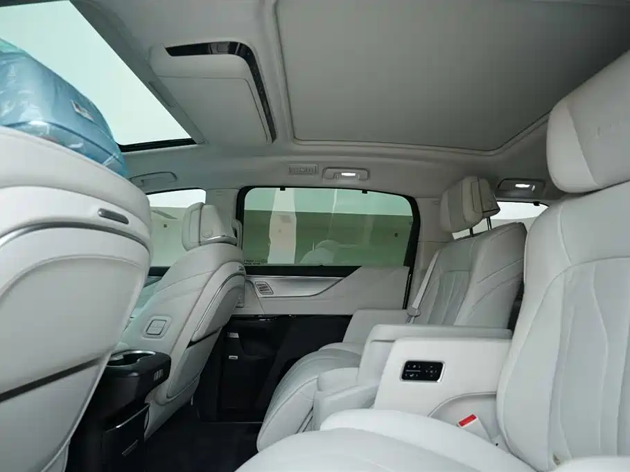 Buick Buick GL8 New Energy 2024 Landtrek Luxury Edition 7-seater 2024 - thumbnail 17