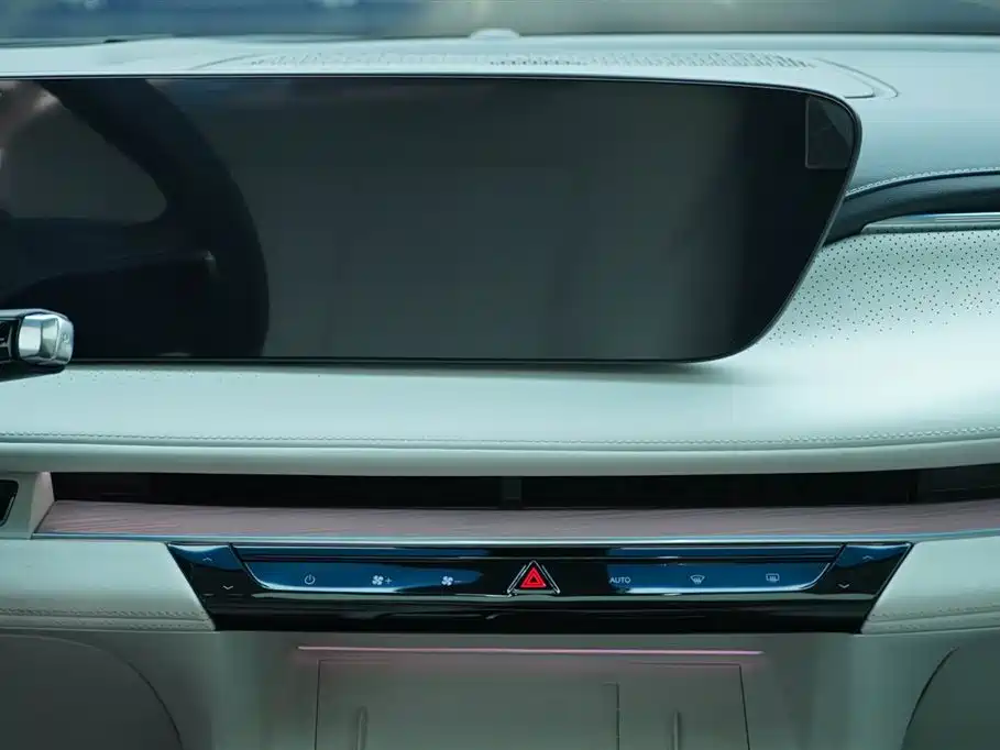 Buick Buick GL8 New Energy 2024 Landtrek Luxury Edition 7-seater 2024 - thumbnail 19
