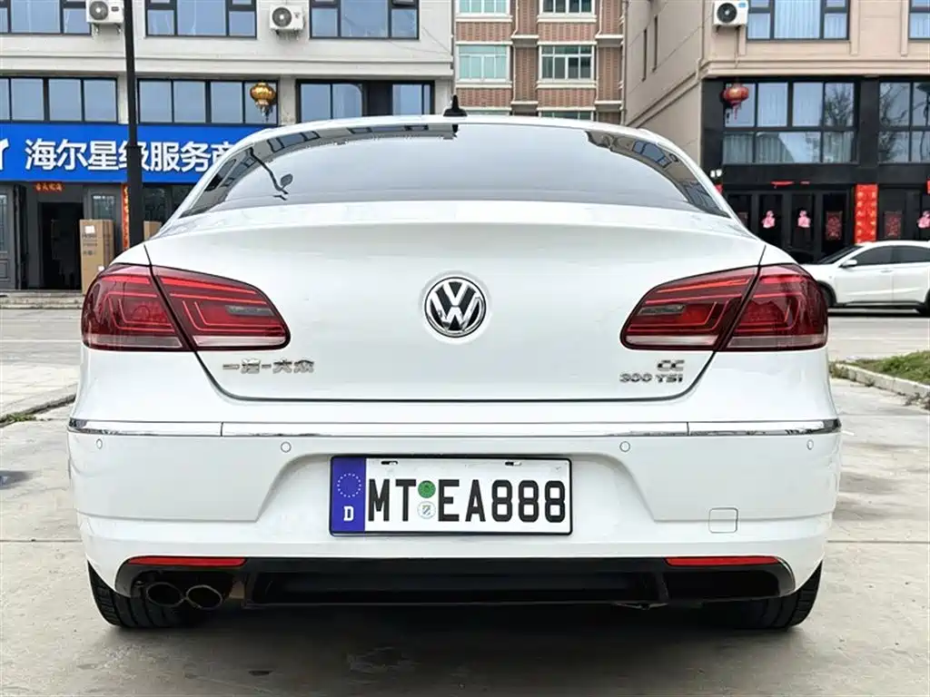 Volkswagen Volkswagen CC 2018 1.8TSI Luxury Edition 2018 - thumbnail 5