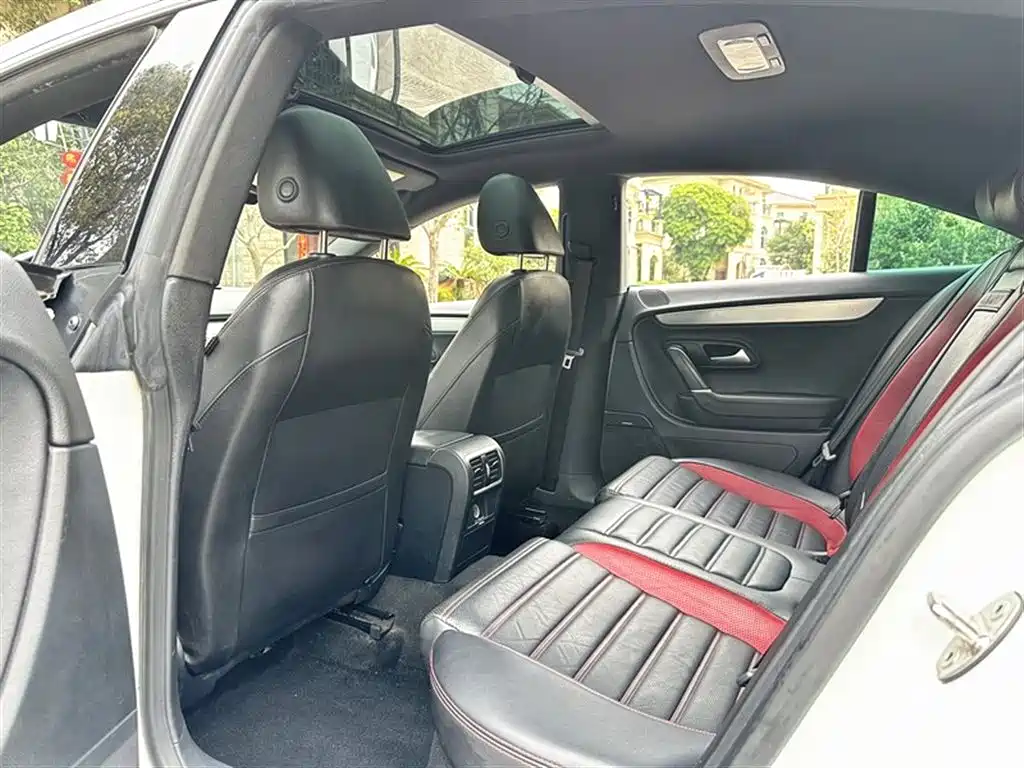 Volkswagen Volkswagen CC 2018 1.8TSI Luxury Edition 2018 - thumbnail 12