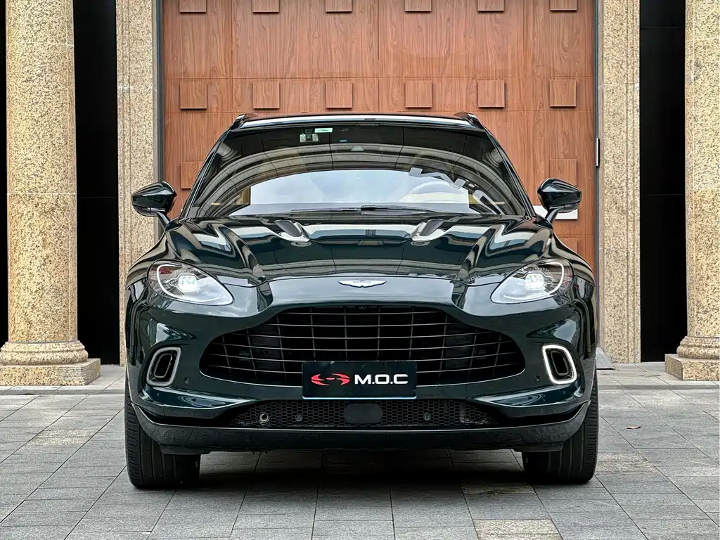 Aston Martin Aston Martin DBX 2020 4.0T V8 2021 - thumbnail 2