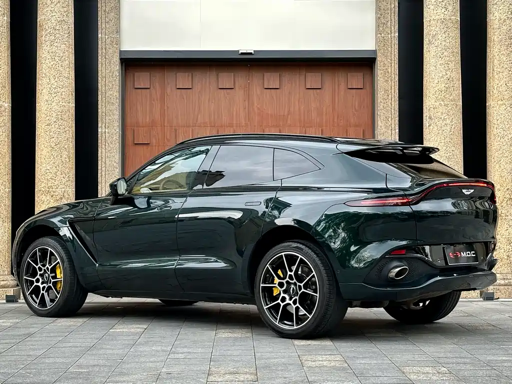 Aston Martin Aston Martin DBX 2020 4.0T V8 2021 - thumbnail 5
