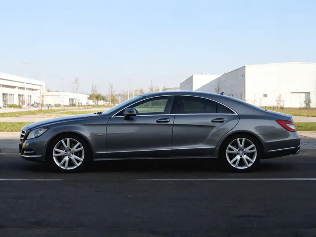 Mercedes-Benz Mercedes-Benz CLS 2012 CLS 300 CGI 2012 - thumbnail 8