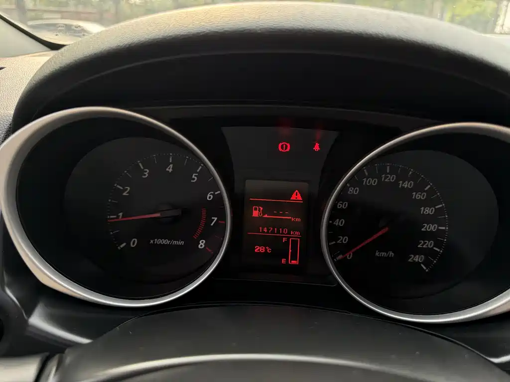 Mitsubishi Mitsubishi ASX 2013 1.6L Manual 2WD Standard Edition 2015 - thumbnail 17