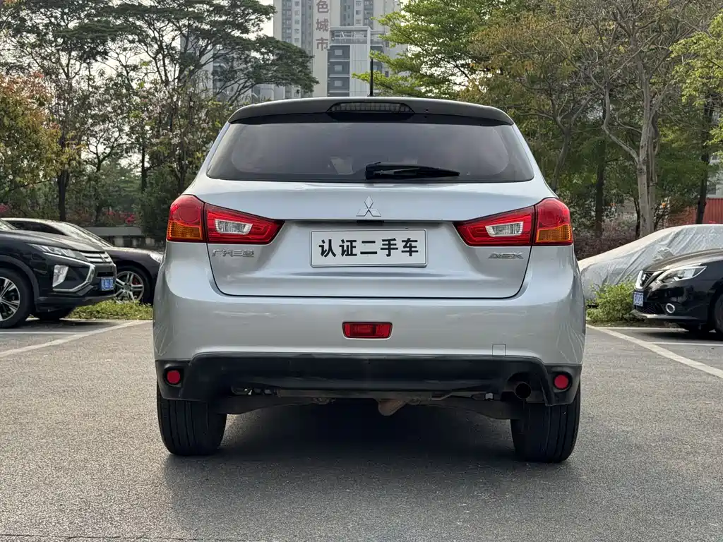 Mitsubishi Mitsubishi ASX 2013 1.6L Manual 2WD Standard Edition 2015 - thumbnail 24