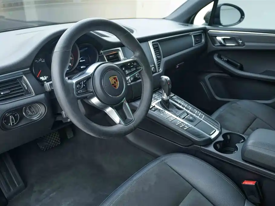 Porsche Porsche Macan 2017 Macan 2.0T 2018 - thumbnail 10
