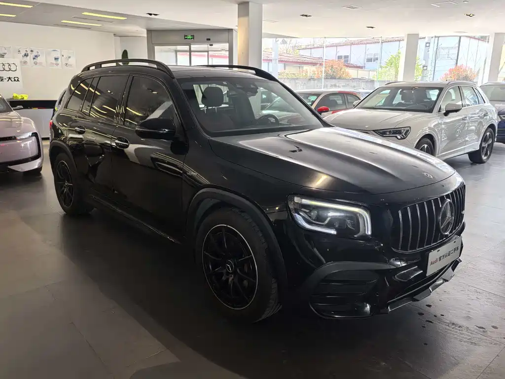 Mercedes-Benz Mercedes-AMG GLB 35 4MATIC 2021 Model Year Facelift 2022 - thumbnail 3