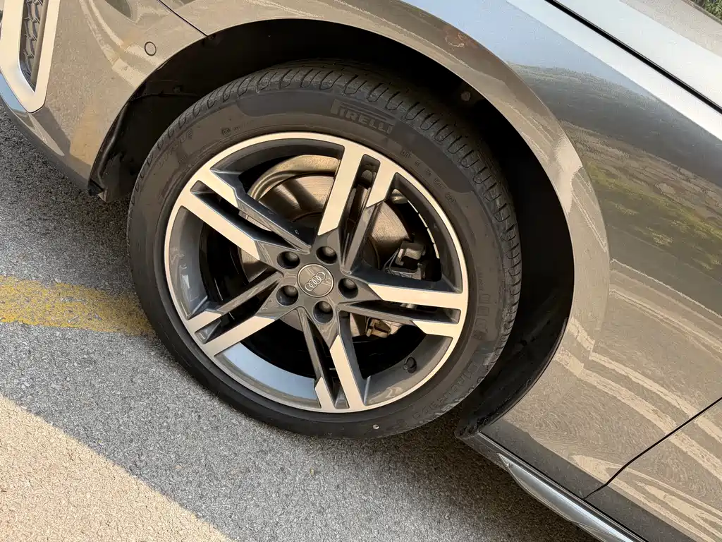 Audi Audi A4L 2021 40 TFSI Premium Life Edition 2021 - thumbnail 10