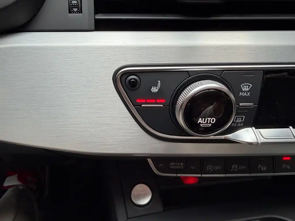 Audi Audi A4L 2021 40 TFSI Premium Life Edition 2021 - thumbnail 22