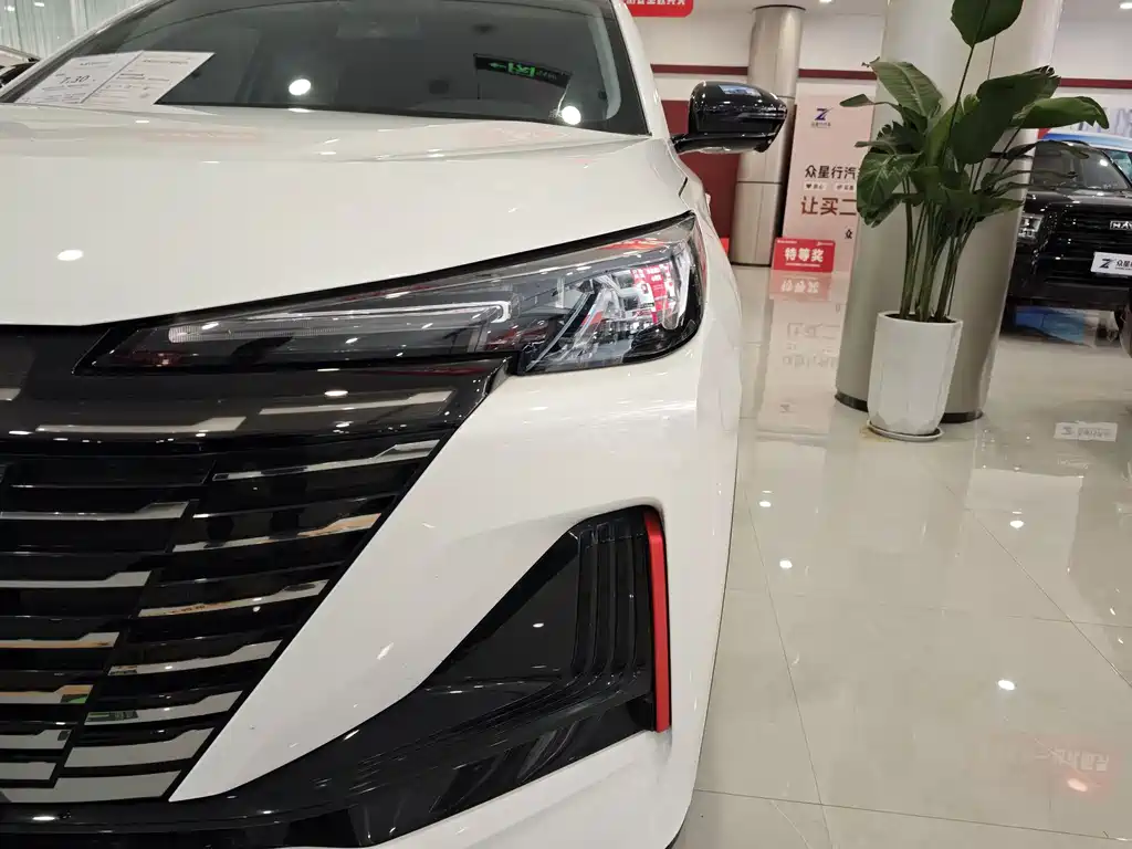Changan Changan CS55 Plus 2022 Model Second Generation 1.5T DCT Premium Edition 2023 - thumbnail 4