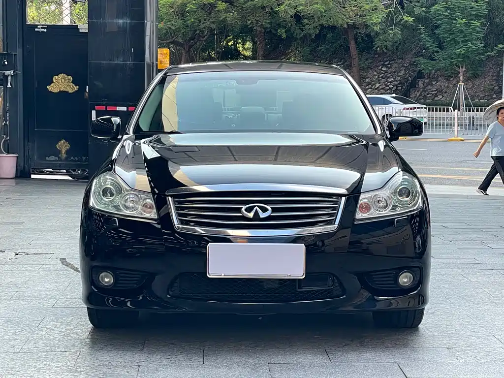 Infiniti Infiniti M35 2008 Premium Edition 2008 - thumbnail 2