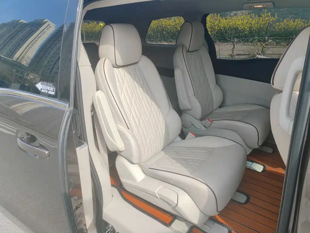 Buick Buick GL8 2023 Land Business Class Comfort Edition 2023 - thumbnail 12