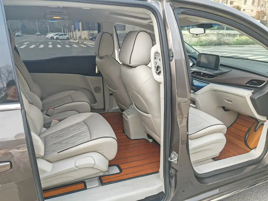 Buick Buick GL8 2023 Land Business Class Comfort Edition 2023 - thumbnail 13