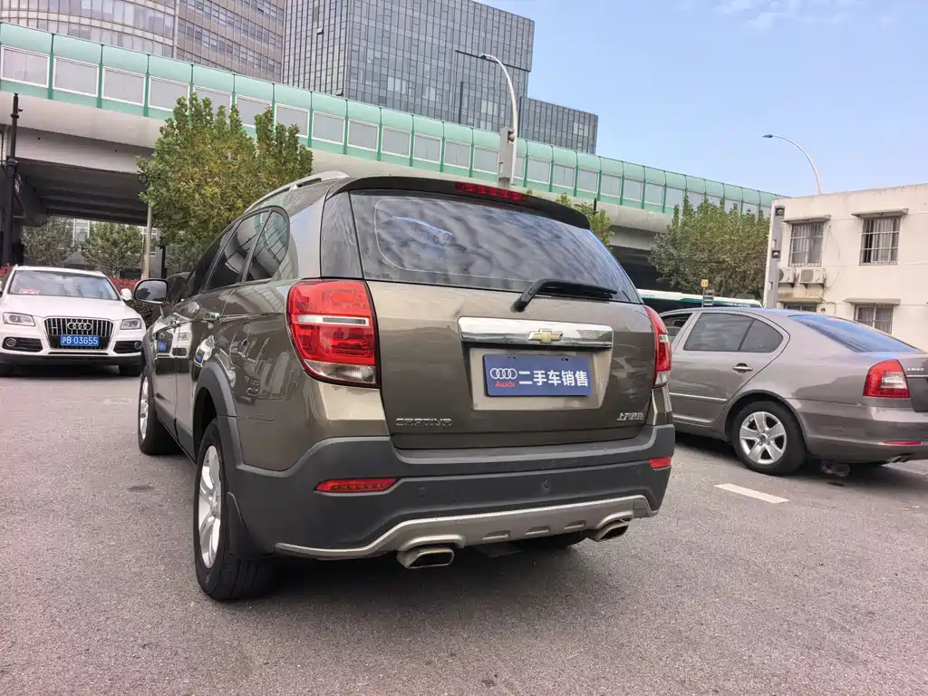 Chevrolet Chevrolet Equinox 2017 2.4L 2WD City Edition 7-seater 2016 - thumbnail 7